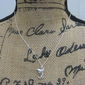 NWOT 925 sterling silver dolphin pendant necklace